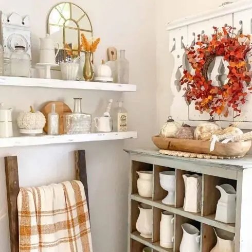 Orange red leaf wreath