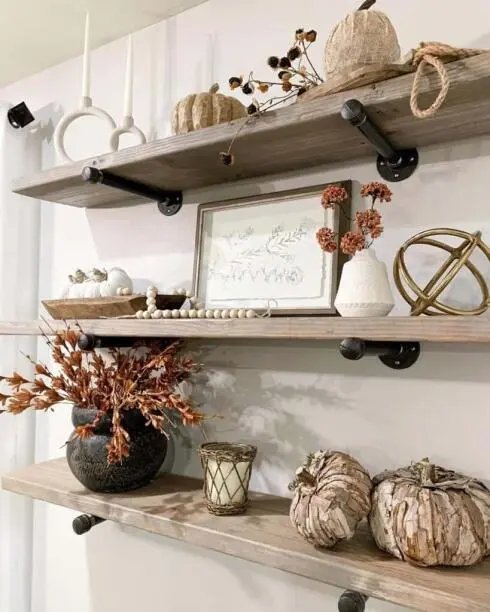 Rustic pumpkins and wildflowers