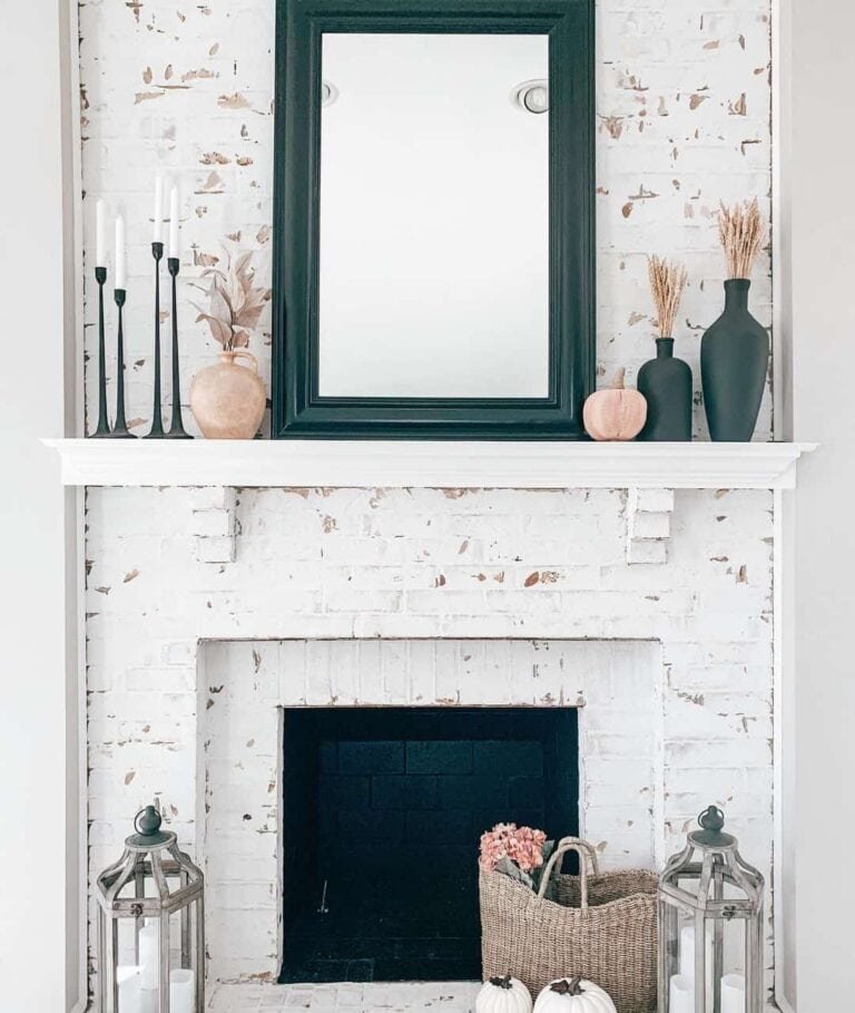 Rustic White Brick with Black Mirror