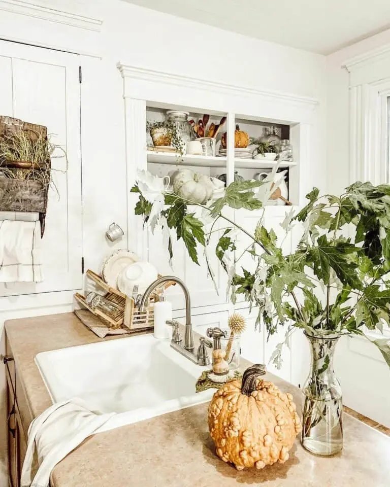 White shaker cabinets